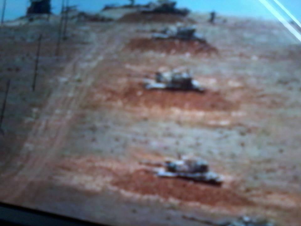 El kaide militanlarının Türk tankları eşliğinde Suriye’ye girdiği iddia edildi2