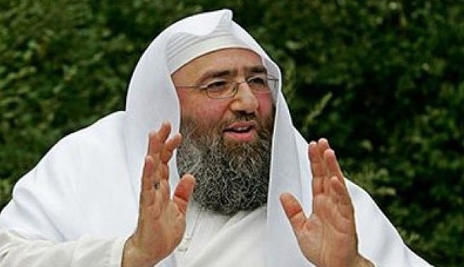 Cleric Omar Bakri 'on the run' in Lebanon