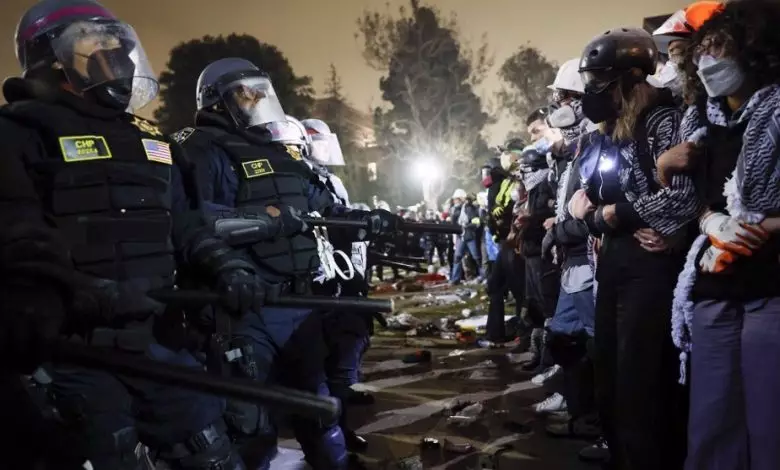 US DEMOCRACY: US police violently clear UCLA encampment, student arrests reach 2,200