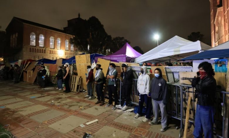 Pro-Gaza Protesters Defiant at US Campuses Despite Police Crackdown