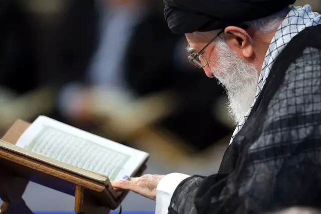 VIDEO: Amid the turmoil created by American tyranny and the Epstein scandal, Iran finds peace in the light of the Quran in presence of Leader