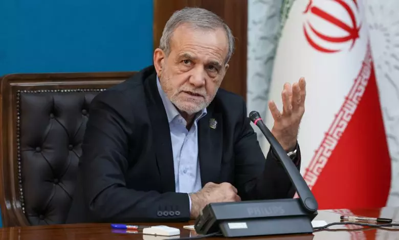 Pezeshkian Emphasizes Oversight of Nuclear Talks; Dismisses ‘Talks for the Sake of Talks’