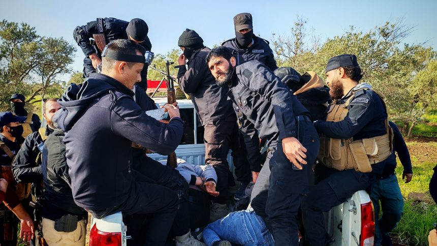 Syrian security forces foil cross-border sabotage plot in Quneitra, ministry says