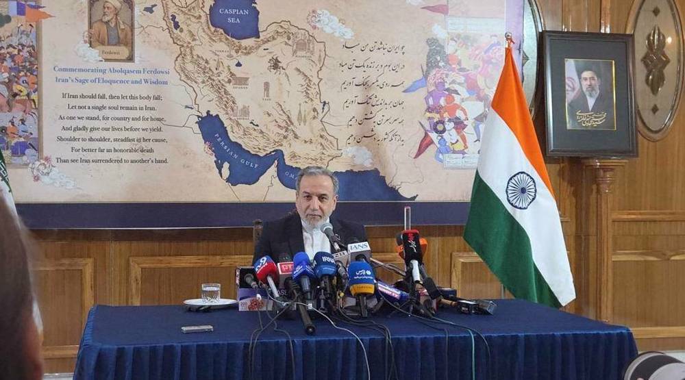 Iran FM: Transfer of enriched uranium not on agenda, US cannot be trusted
