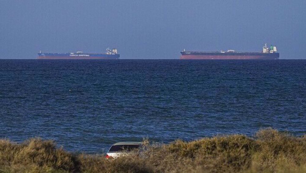 IRGC Navy coordinates safe passage of another 35 ships through Strait of Hormuz
