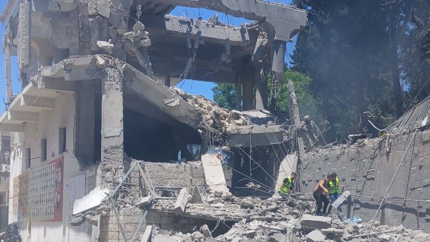 UN peacekeeper, four civilians killed in Israeli attacks on southern Lebanon