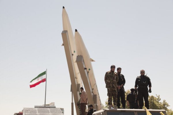 Iran army vows to bury enemies beyond its borders