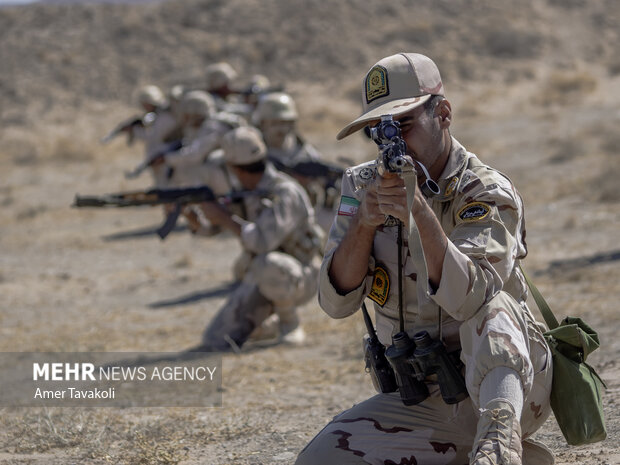 Iran Army soldier martyred, another wounded in Marivan