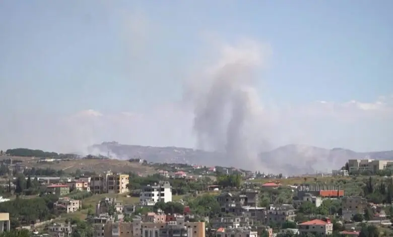 Zionist Terror Regime Launches Intense Offensive: Artillery and Airstrikes Target Southern Lebanon from Nabatieh to Mansouri