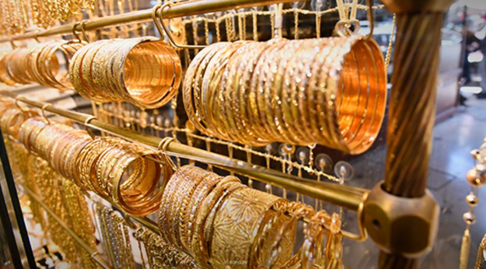 Gold prices hold steady in Syrian Market