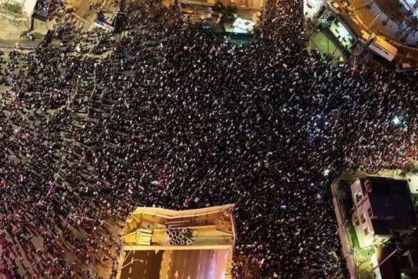 Thousands protest against Netanyahu ahead of elections